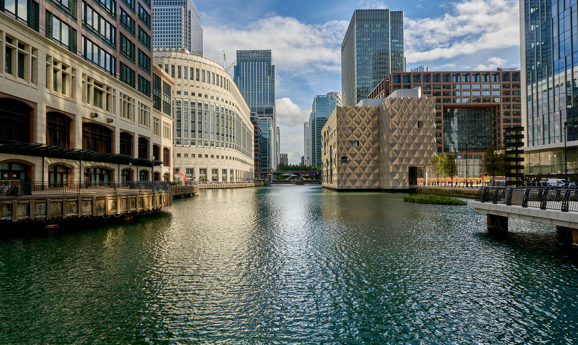 View looking east across south dock in theLondon financial centre of Canary Wharf. East London England UK.